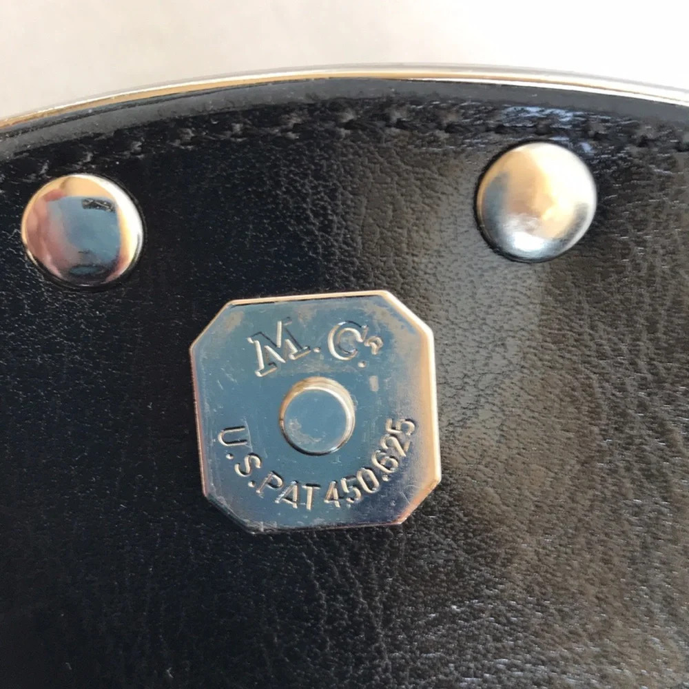 M.C. black bag with silver accents - Picture 7 of 10